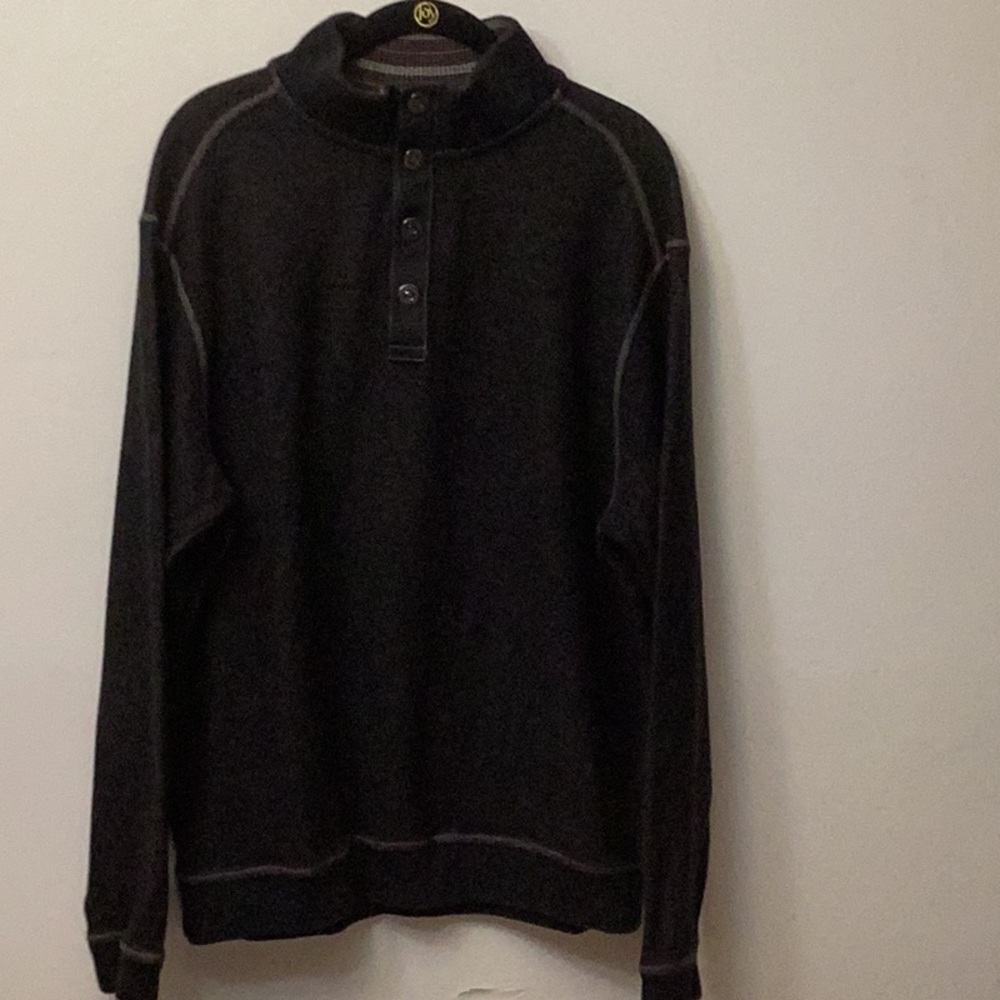 Tommy Bahama Snap-Button Mock Neck Pullover, Black, L